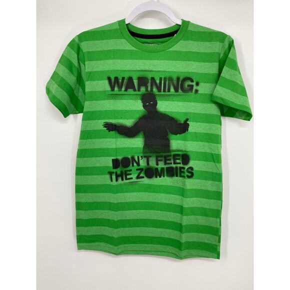 Extreme Concepts Boys Warning Don't Feed the Zombies Tshirt Top NEW Size: Large - Picture 8 of 10